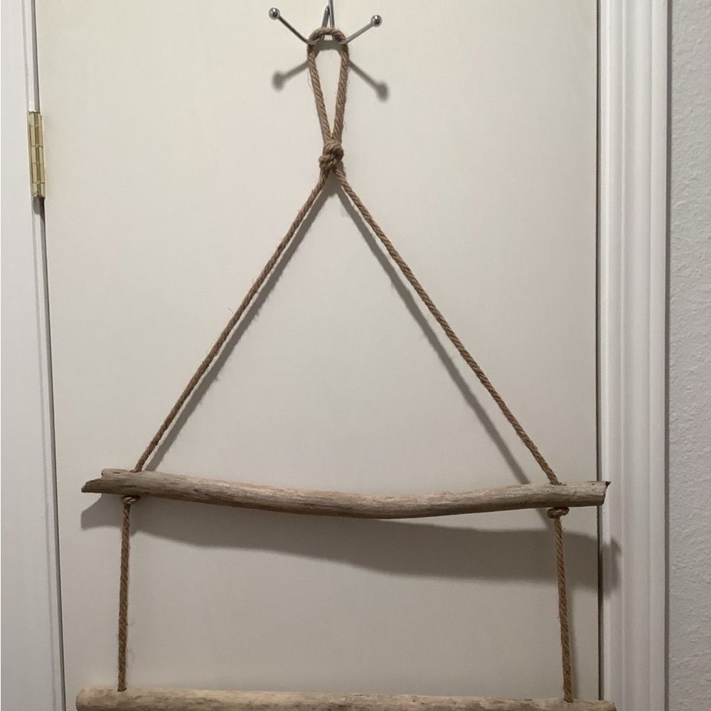 Driftwood Art, Hanging Driftwood Towel, Blanket Holder , Driftwood Coastal Art - Picture 3 of 8